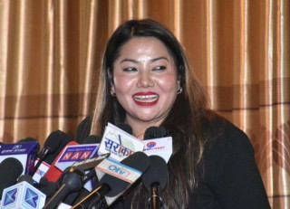 मेराविरुद्ध बोल्ने पार्टीका नेताहरूसँग व्यक्तिगत हिसाबले लडाइँ लड्छु : रामकुमारी  झाँक्री
