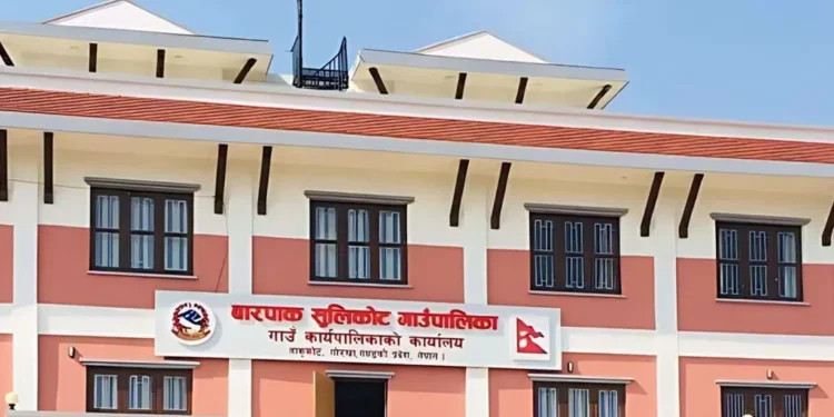 एसईईमा ४ जीपीए ल्याउनेलाई बारपाक सुलिकोटले एक लाख दिने