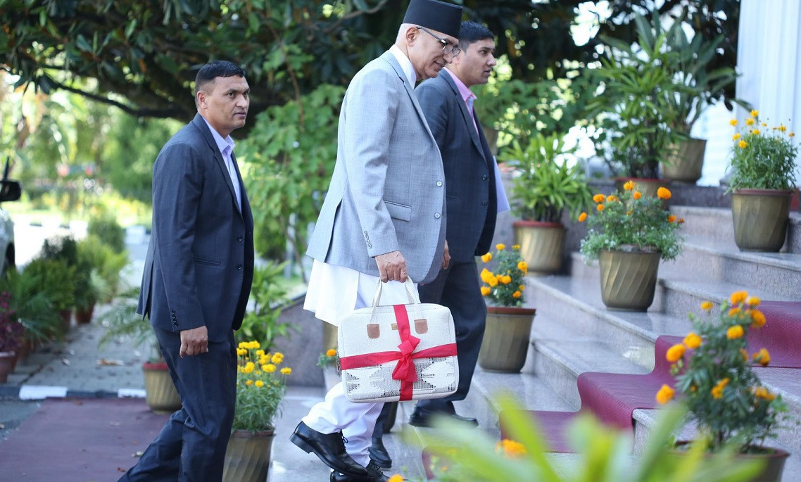 मन्त्रिपरिषद् बैठकबाट नयाँ बजेट  स्वीकृत, कस्तो ल्याउँदैछ आर्थिक वर्ष २०८२/०८३ को बजेट