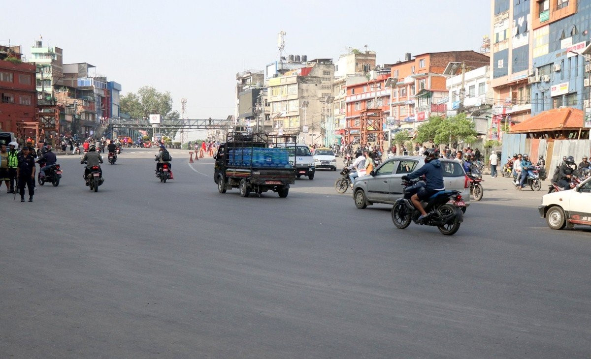 यातायात बन्द गराएको आरोपमा १४ जना पक्राउ