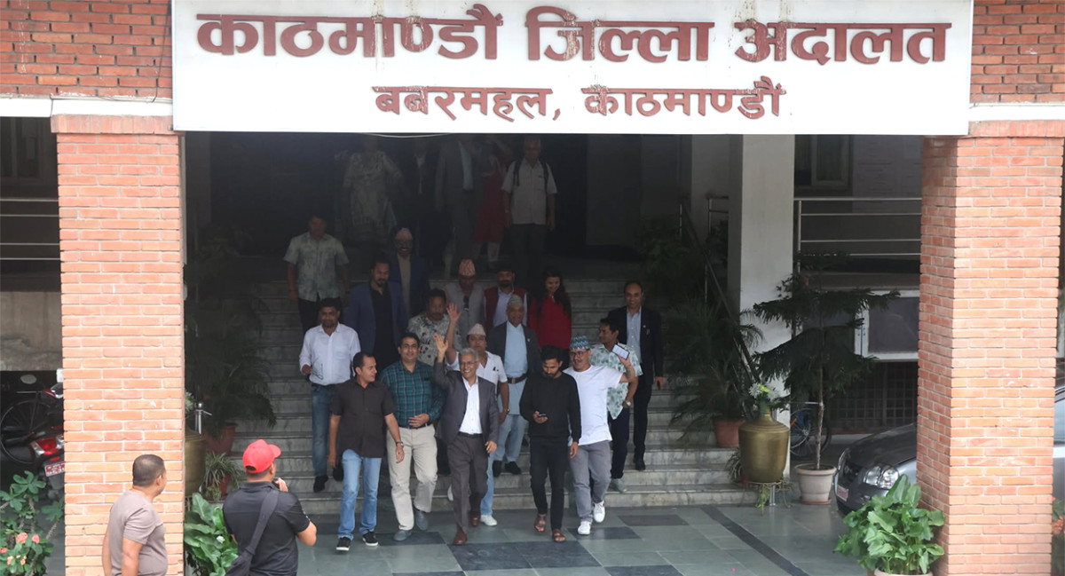धरौटी बुझाएर अदालतबाट बाहिरिए रवीन्द्र मिश्र