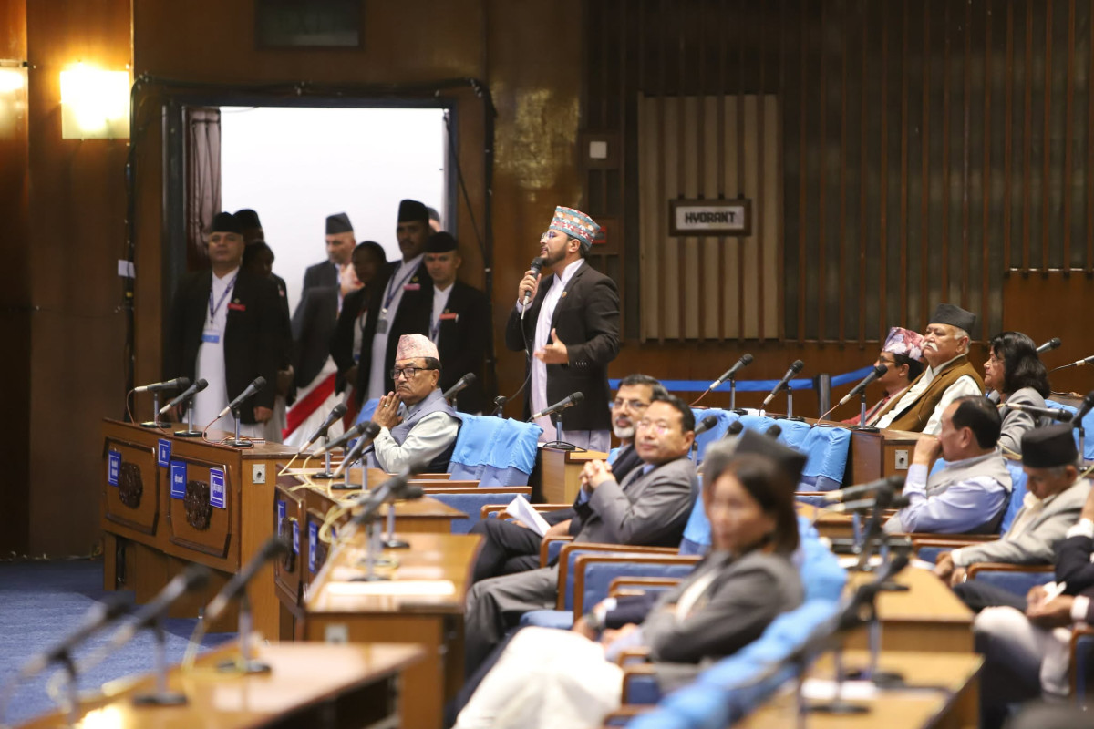 दुधको साक्षी बिरालो राखेर समस्याको समाधान हुँदैन:  सचेतक  शाही