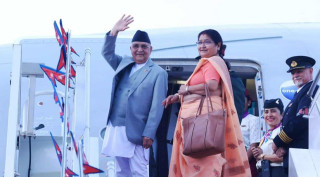 प्रधानमन्त्री ओली आज चीन भ्रमणमा जाँदै, को-को छन् भ्रमण टोलीमा?