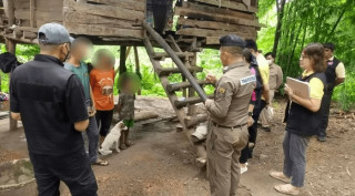 परिवारले बेवास्ता गरेपछि ८ वर्षीय बालक कुकुरको शरणमा, बोल्नुको साटो भुक्न थाले