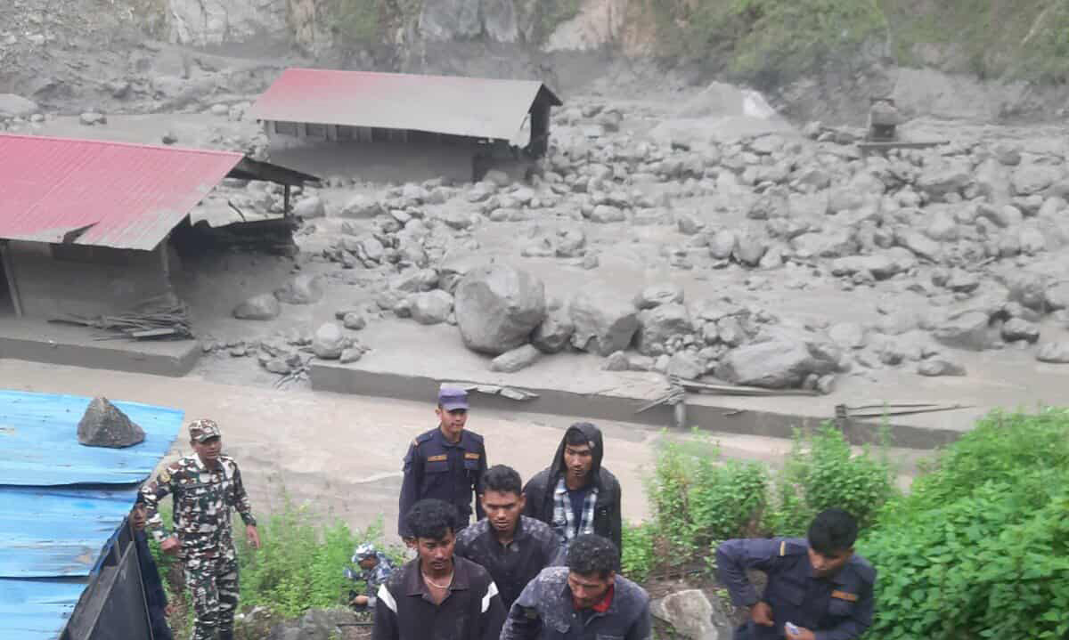 यी हुन् रसुवा बाढीमा बेपत्ता हुने तीन प्रहरी