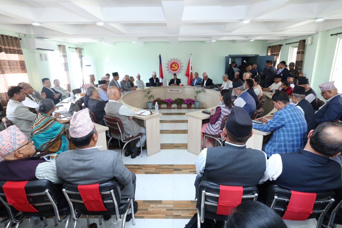 एमालेको पोलिटब्यूरो बैठक स्थगित, यस्ता छन् प्रस्तावित विधान संशोधनहरु