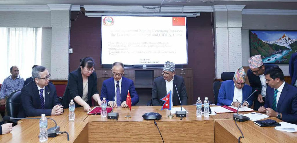 रसुवामा बाढीले पुर्‍याएका भौतिक संरचनाको पुनर्निर्माणमा चीनले सहयोग गर्ने