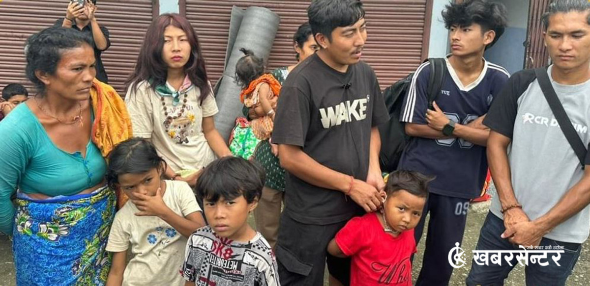 सिन्धुली फर्केको हायु परिवार: ५ जनाले पाए होटल र पानी कम्पनीमा काम, ५ बालबालिका स्कुल भर्ना