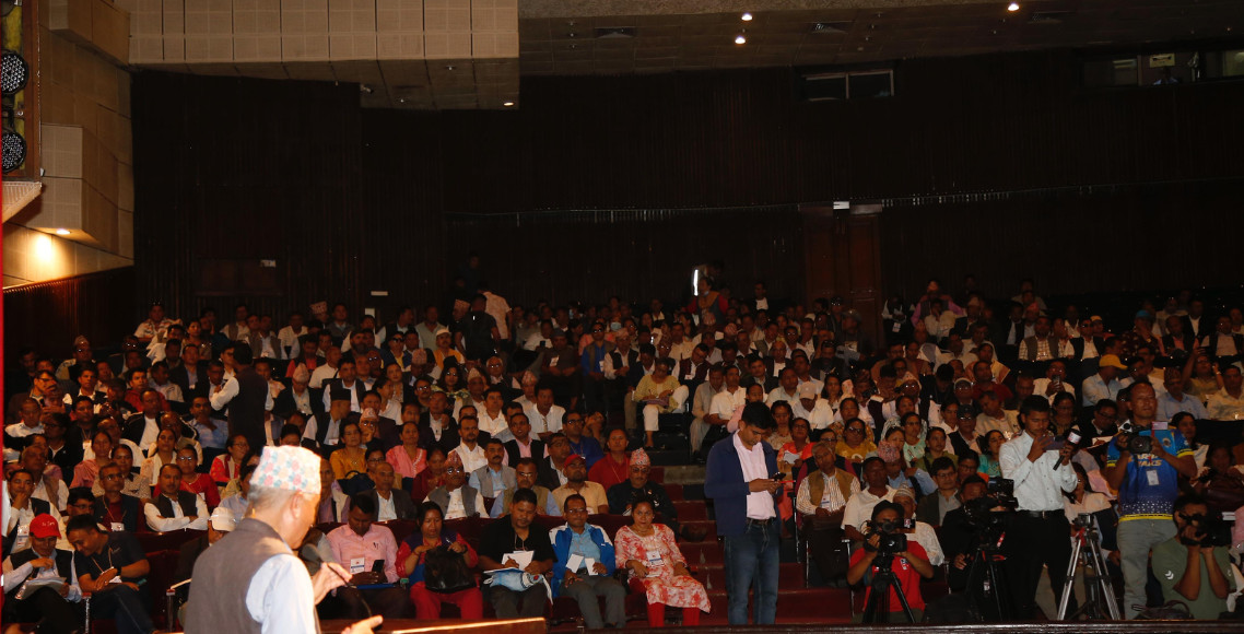 माओवादी केन्द्रीय समिति बैठकमा होहल्ला, पत्रकारलाई बाहिर निकालियो