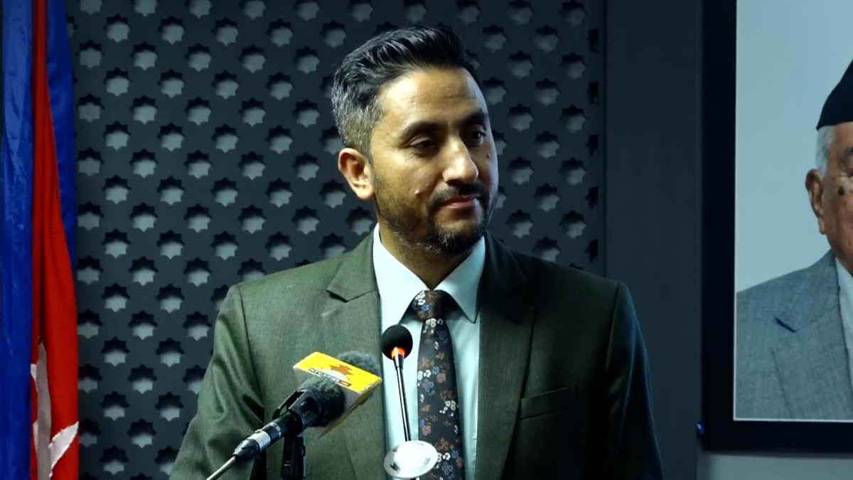 विधिको शासन कायम गर्न कुनैपनि बहानामा आलटाल गर्नु हुँदैनः मन्त्री खरेल