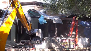 स्काउटको जग्गामा बनाइएका संरचनामाथि महानगरको डोजर (तस्बिरसहित)