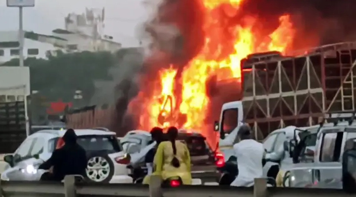 पुणेमा भयानक दुर्घटना, ८ जनाको मृत्यु