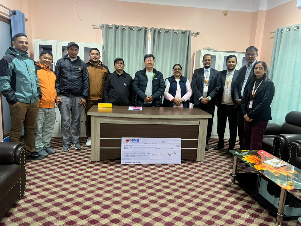 इच्छाकामना गाउँपालिकालाई प्रोटेक्भिट माइक्रो इन्स्योरेन्सद्वारा बीमा रकम हस्तान्तरण