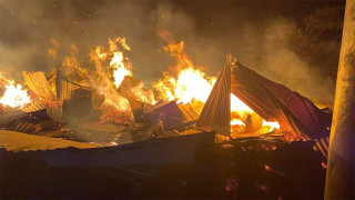 तेम्बा बजारमा आगलागी हुँदा एक करोड १८ लाखभन्दा बढी क्षति