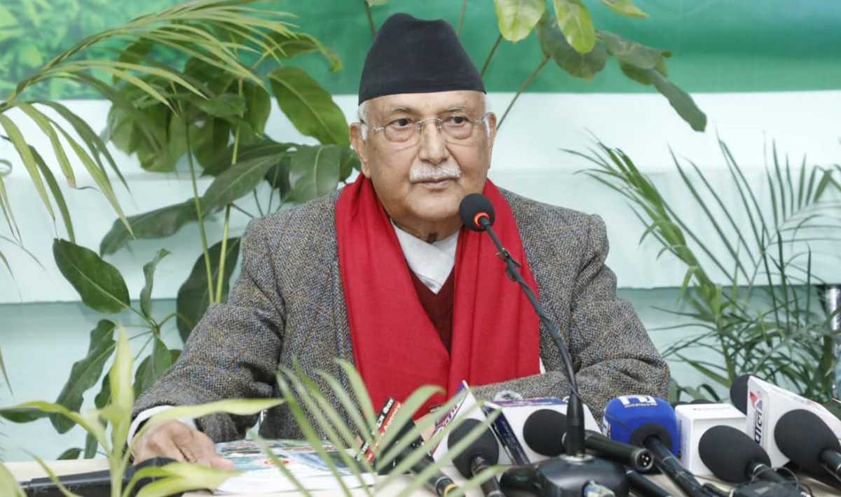 एमाले अध्यक्षमा केपी ओली  विजयी