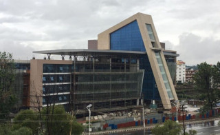 इन्धन भाउ घटेपछि उड्डयन प्राधिकरणले गर्‍यो हवाई भाडा समायोजन, कुन सेक्टरमा कति घट्यो ?