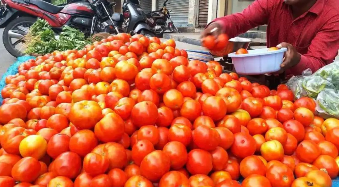 कालीमाटीमा गोलभेँडाको भाउ प्रतिकिलो २४ रुपैयाँ,  अरु तरकारीको कति?