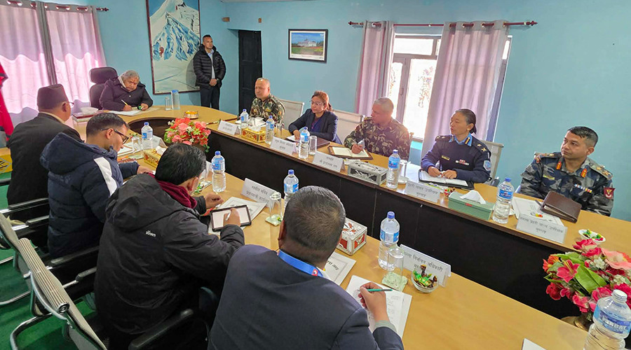 प्रधानमन्त्री कार्की मुस्ताङमा