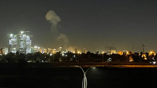 इराकस्थित अमेरिकी दूतावासमा ‘ठुलो आक्रमण’