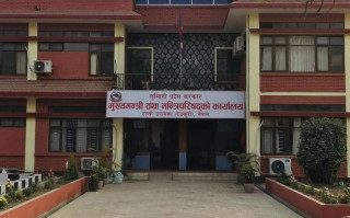 लुम्बिनी प्रदेशमा एमालेका ४ मन्त्रीद्वारा राजीनामा