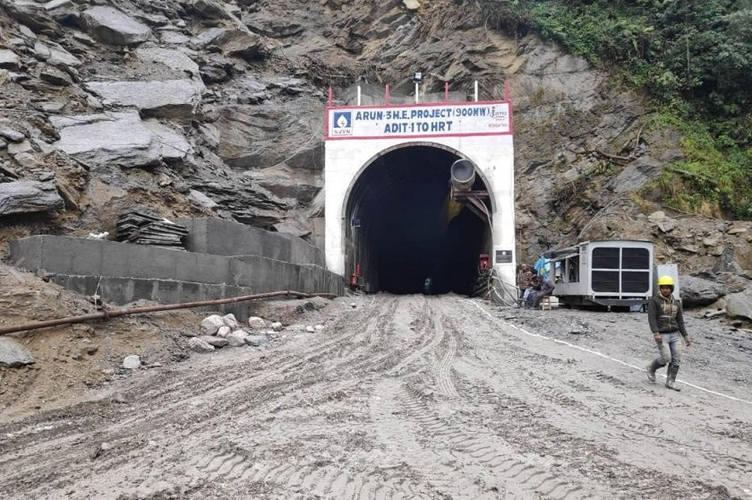 तलब नपाएपछि अरुण तेस्रो जलविद्युत् आयोजनाको काम ठप्प