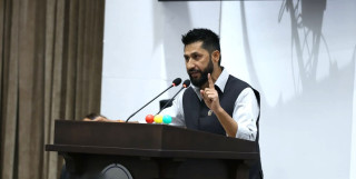 कोसी र मधेसका रास्वपा सांसदहरूसँग रविले आज छुट्टाछुट्टै छलफल गर्दै