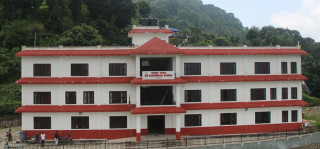 ट्होटे पर्वको अवसरमा भोलि सार्वजनिक बिदा