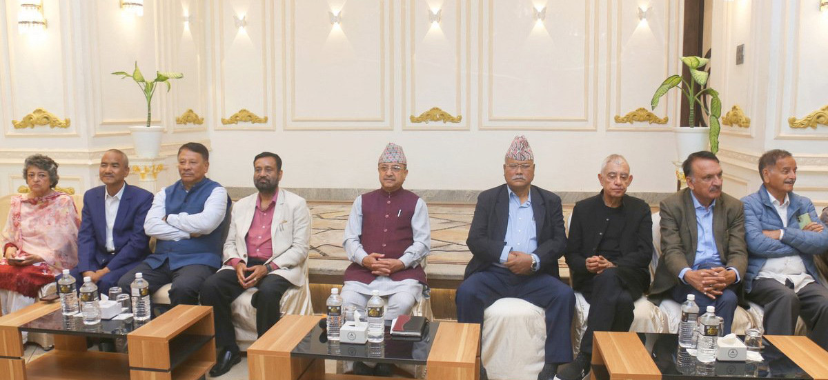 खड्का समूहको ११ बुँदे निष्कर्ष, कांग्रेस एकताका लागि आह्वान