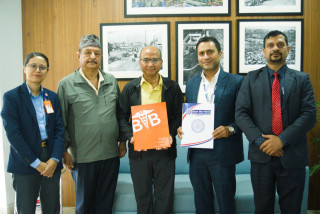 नेपाल बैंक र बी एण्ड बी हस्पिटलबीच सम्झौता