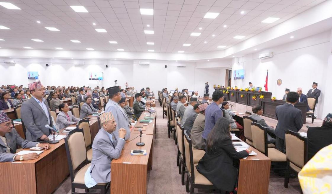 तेस्रो पटक सूचना टाँसेर सारियो प्रतिनिधिसभा बैठक