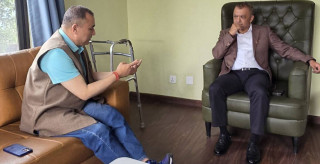 कांग्रेस सभापति थापा र सुदूरपश्चिमका मुख्यमन्त्री शाहबिच भेटवार्ता