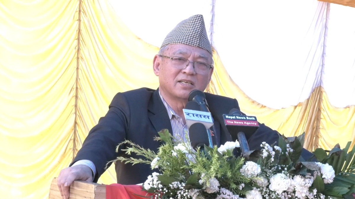 ओलीको रक्षार्थ उभिनुपर्ने जिम्मेवारी एमालेको काँधमा आएको छः रामबहादुर थापा