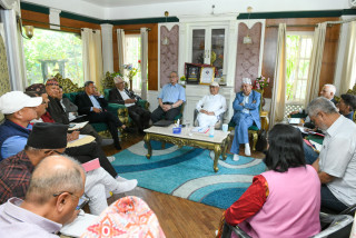 एमाले केन्द्रीय सदस्यको कार्यविभाजनलाई अध्यक्ष र महासचिवले अन्तिमरूप दिने