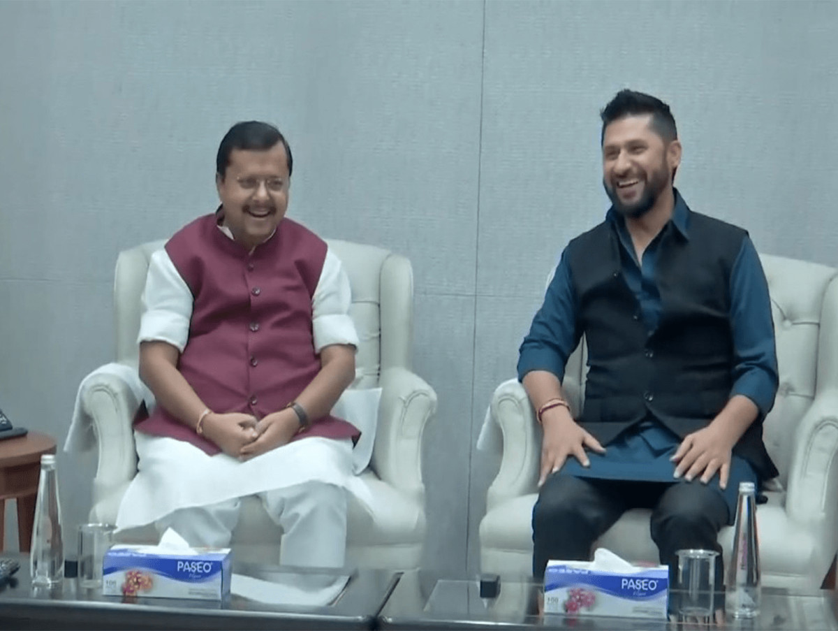 रास्वपा सभापति लामिछाने र भाजपाका राष्ट्रिय अध्यक्ष नवीनबीच भेटवार्ता