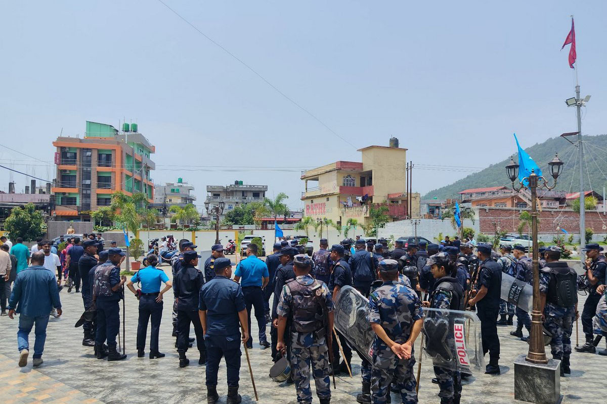 रास्वपा बागमती अधिवेशन स्थगित, प्रहरीले कार्यक्रमस्थल खाली गरायो