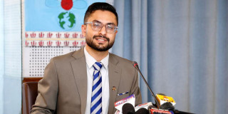 आइतबारको बिदा कायम रहन्छ