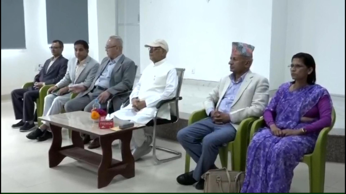 नेकपा एमाले संसदीय दलको बैठक शुरु, समसामयिक राजनीति र भावी रणनीतिबारे छलफल हुने