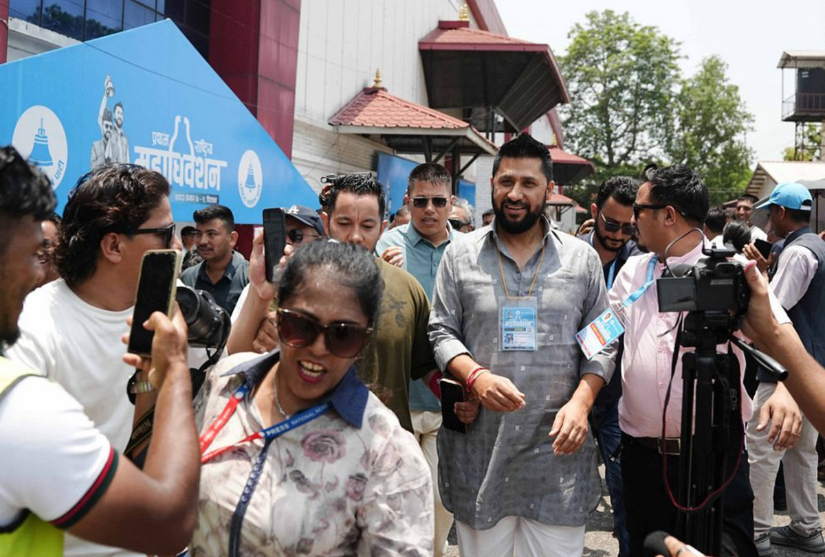 सभापति लामिछानेको मतदानसँगै रास्वपा महाधिवेशनको पहिलो चरणको मतदान सकियो