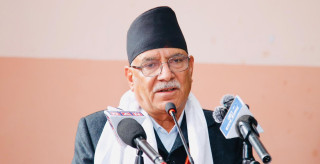 प्रचण्डले केही बेरमा संसदमा सम्बोधन गर्दै