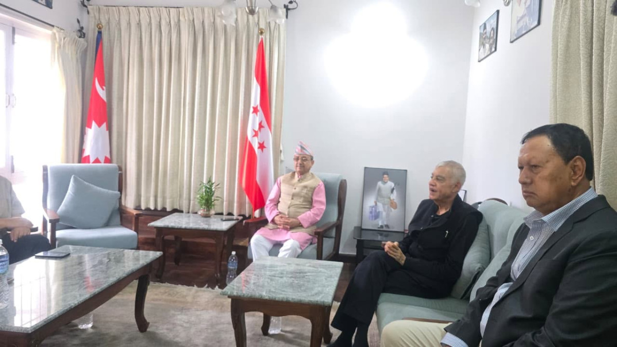 देउवा समूहका शीर्ष नेताहरूको बैठक खड्का निवासमा