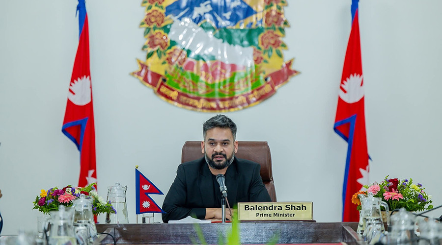 हस्तकला महासंघका प्रतिनिधिसँग छलफल प्रधानमन्त्री शाह गर्दै