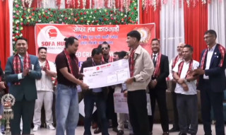 सोफा हबको 'कन्टेन्ट क्रिएटर अवार्ड २०८३': अनिश चापागाईंले जिते १ लाख पुरस्कार