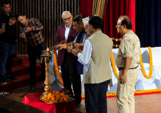 वीपी स्मृति दिवस कार्यक्रम सुरु, सिंह-खड्का-कोइरालाले संयुक्त रूपमा गरे उद्घाटन