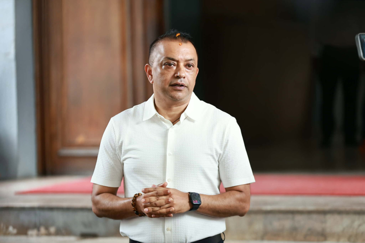 गोपालमान श्रेष्ठको ४५ औं पुण्यकार्यमा सहभागी हुन गगन थापा स्याङ्जा जाँदै