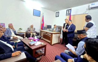 सरकार र नेपाल चिकित्सक सङ्घबीच सहमति,  विरोधका कार्यक्रमहरू फिर्ता