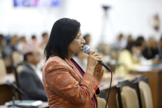 प्रधानमन्त्री र गृहमन्त्रीको राजीनामा माग गर्दै एमाले