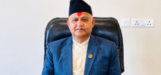 साउन अन्तिम साता विश्वासको मत लिँदै लुम्बिनीका मुख्यमन्त्री आचार्य