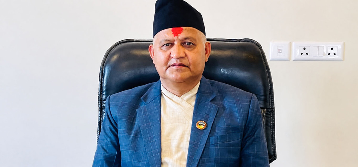 साउन अन्तिम साता विश्वासको मत लिँदै लुम्बिनीका मुख्यमन्त्री आचार्य