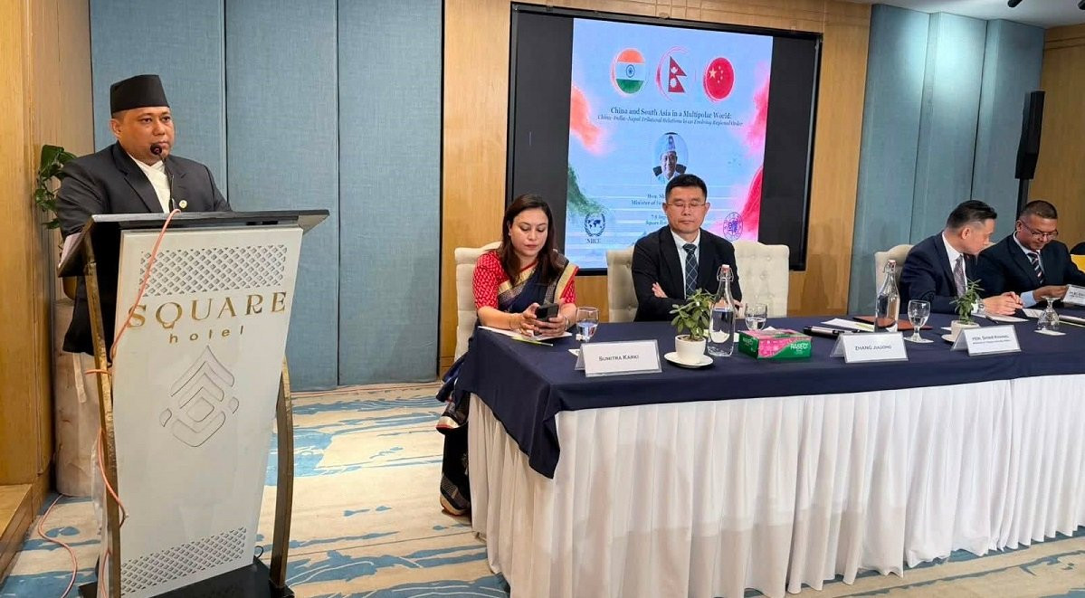 चीन–दक्षिण एसिया सहकार्यमा नेपालले सेतुको भूमिका खेल्न चाहन्छ : परराष्ट्रमन्त्री खनाल