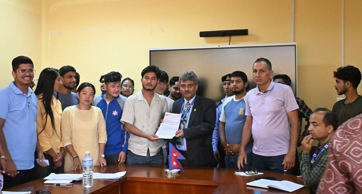 समयमै भर्ना, परीक्षा र नतिजा सार्वजनिक गर्न त्रिविसँग अनेरास्ववियुको माग